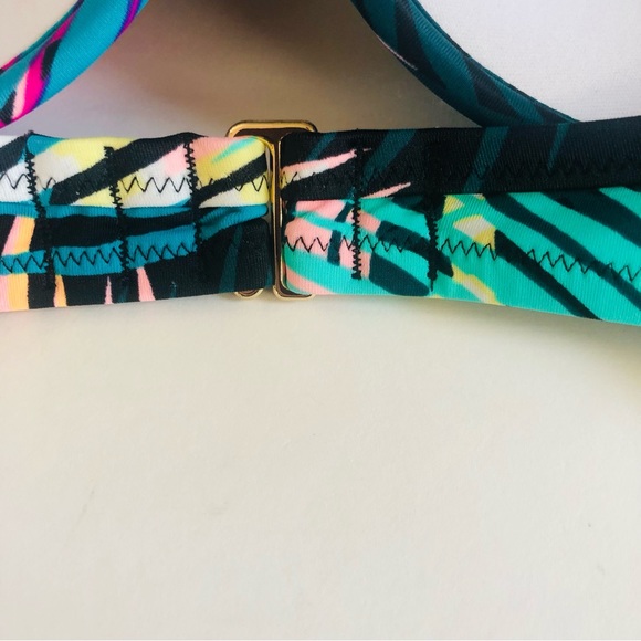 SHADE & SHORE Tropical Palm Leaves Multicolor Bikini Halter Top Size 34DD - Picture 6 of 11
